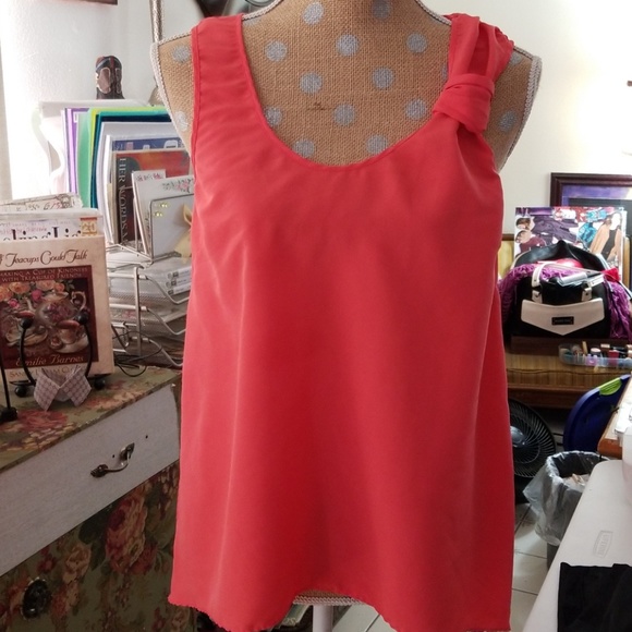 Aqua Top Coral Tank Top - Picture 2 of 5